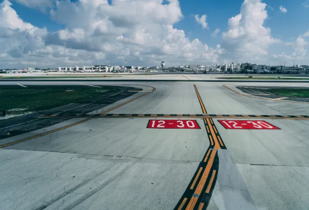 How to Read Airport Markings and Signs