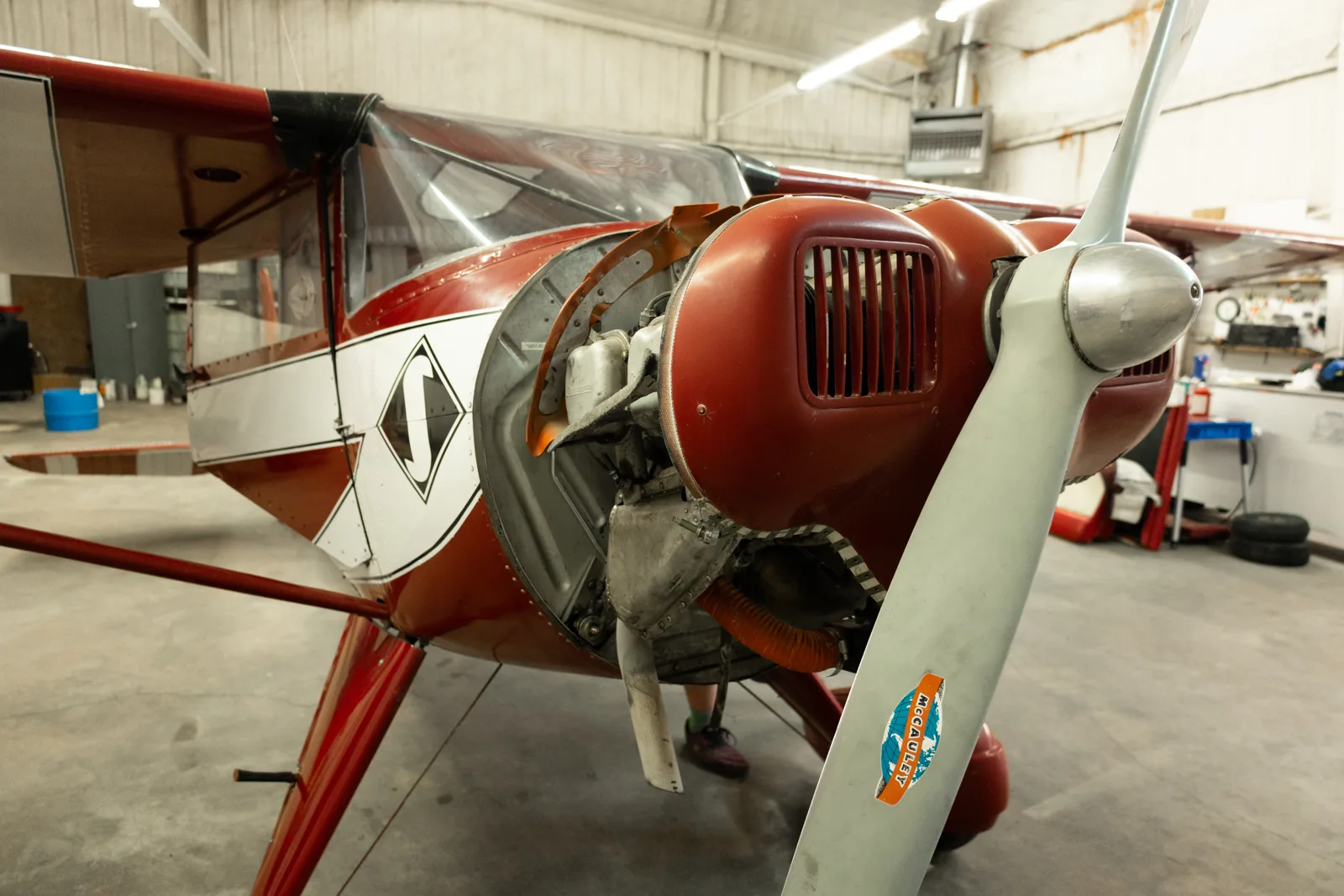 Aircraft engine and prop detail with the cowling open