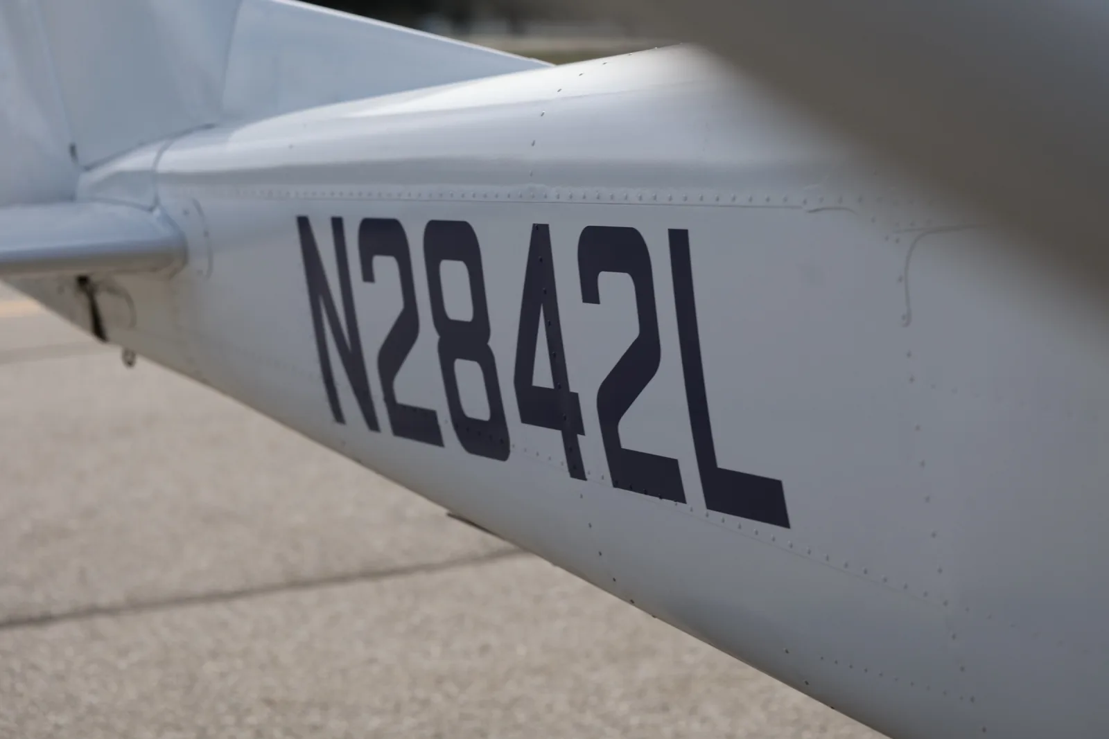 Wing with the aircraft registration